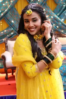 Vandana's Aka Sayli Salunkhe's Haldi in Baatein Kuch Ankahee Si