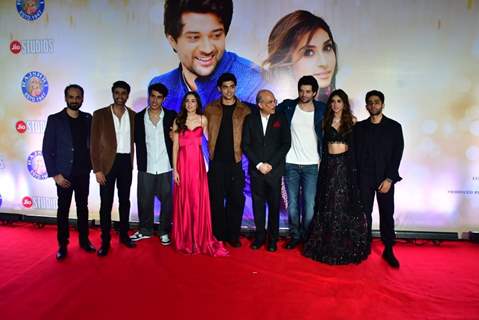 Avnish S. Barjatya, Rohan Khurana, Poojan Chhabra, Kanikka Kapur, Aditya Nanda, Sooraj Barjatya, Rajveer Deol, Paloma Dhillon, Manik Papneja