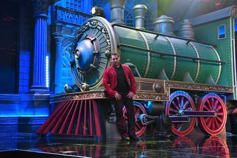 Salman Khan first look from the set of Bigg Boss 17 