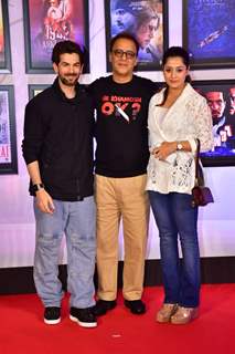 Neil Nitin Mukesh , Vidhu Vinod Chopra