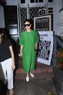 Kareena Kapoor snapped in the city 