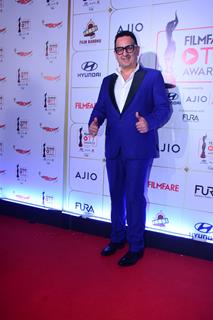 Celebrities at red carpet of OTT filmfare awards