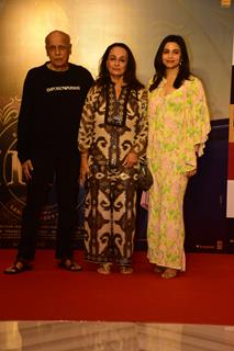 Mahesh Bhatt with family at Animal movie screening