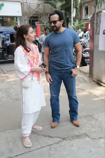 Saif Ali Khan, Soha Ali Khan and Sharmila Tagore spotted at Adoptathorn event