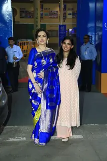 Celebrities at Dhirubhai Ambani school event 
