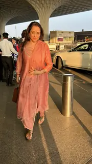 Celebrities snapped in the airport 