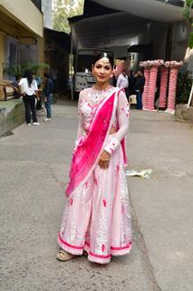 Tanishaa Mukerji spotted on the set of Jhalak Dikhhla Jaa 11