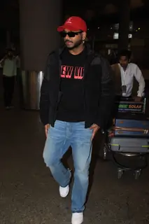 King spotted at the Airport 