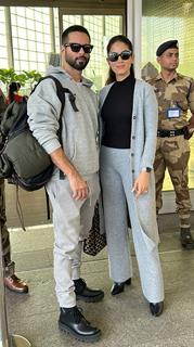 Shahid Kapoor and Mira Rajput snapped at the Mumbai airport 