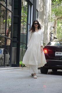 Diana Penty  snapped at Maddock office in Khar 