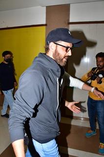 Hrithik Roshan caught on camera in the city