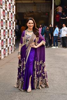 Madhuri Dixit spotted on the set of Dance Deewane