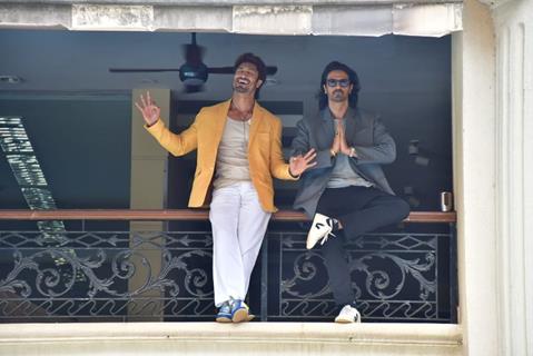 Arjun Rampal and Vidyut Jammwal snapped promoting upcoming film Crakk