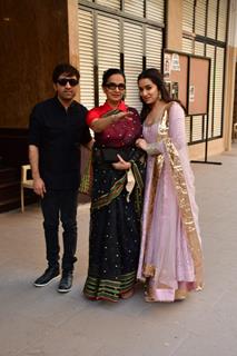 Shraddha Kapoor snapped in the city with her famliy