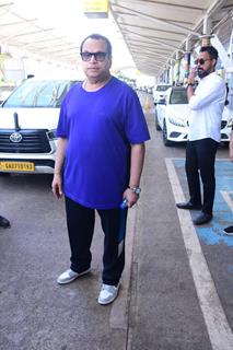 Ramesh Taurani snapped at the Goa airport to attend Rakul Preet and Jackky Baghnani's wedding