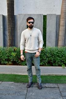 Emraan Hashmi snapped promoting their upcoming show 'Showtime'