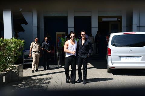 Akshay Kumar and Tiger Shroff  snapped at the Kalina airport