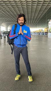 Riteish Deshmukh spotted at the airport