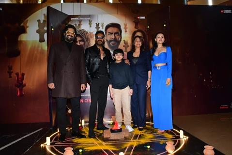 Ajay Devgn, R. Madhavan, Jyotika, Janki Bodiwala and Anngad Raaj  spotted at the trailer launch of 'Shaitaan'
