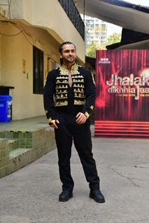 Shoaib Ibrahim snapped on the set of Jhalak Dikhhla Jaa 11