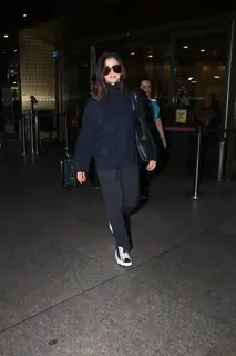 Alia Bhatt spotted at the airport