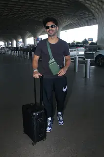 Aparshakti Khurana snapped at the Mumbai airport 