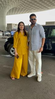 Sagarika Ghatge and Zaheer Khan snapped at the airport