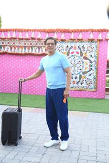 Shaan spotted at Jamnagar airport