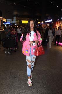Poonam Pandey spotted at the airport