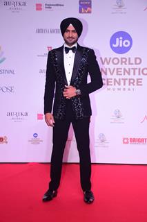 Harbhajan Singh grace the red carpet of 71st Miss World Grand Finale