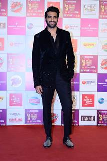 Akshay Oberoi snapped at at Zee Cine Awards 2024