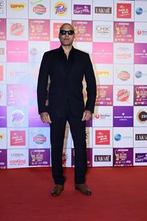 Manish Wadhwa snapped at at Zee Cine Awards 2024