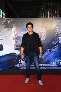 Shiv Pandit snapped on the premiere of Yodha