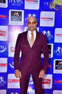 Manish Wadhwa grace the Bollywood Film Journalist Awards 2024