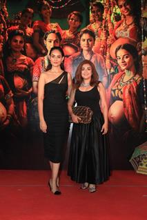 Monali Thakur grace the premiere of Dukaan