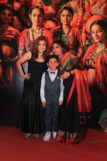 Monali Thakur and Garima Wahal grace the premiere of Dukaan