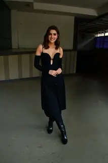 Kriti Sanon snapped in the city