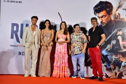 Jagapati Babu, Vidya Malvade, Aayush Sharma and Sushrii Shreya Mishraa snapped at the trailer launch of Ruslaan