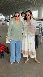 Supriya Pilgaonkar and Shriya Pilgaonkar spotted at the airport