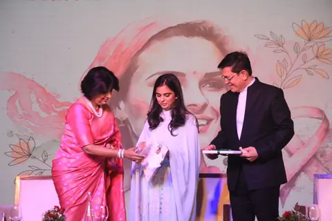 Isha Ambani grace at Book launch Event 