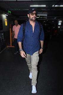 Fardeen Khan spotted at the airport