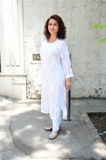 Tisca Chopra snapped in Bandra 
