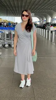 Minissha Lamba snapped at the airport