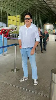 Sailesh Lodha snapped at the airport