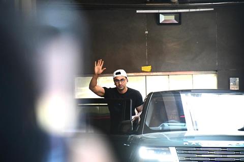 Ranbir Kapoor snapped in the city