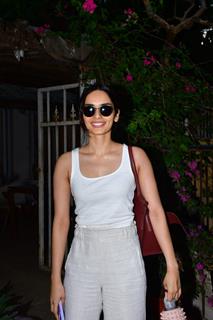 Manushi Chhillar snapped in the city