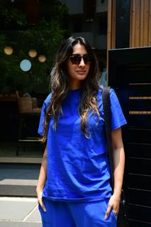 Pragya Yadav snapped in the city