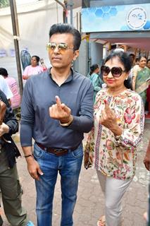 Anand Pandit snapped after their Lok Sabha Election voting