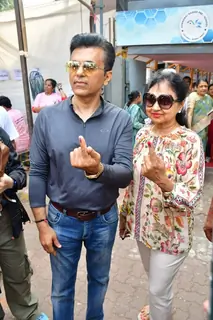 Anand Pandit snapped after their Lok Sabha Election voting