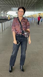 Fatima Sana Shaikh snapped at the airport